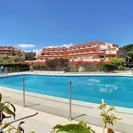 Апартаменти Antibest2 2 Pers Sea Pool Terrac Park 14 Night Min Антіб